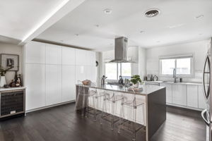 4510 Azalia Drive-25