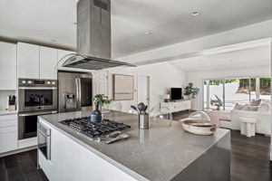 4510 Azalia Drive-27