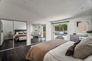 4510 Azalia Drive-44