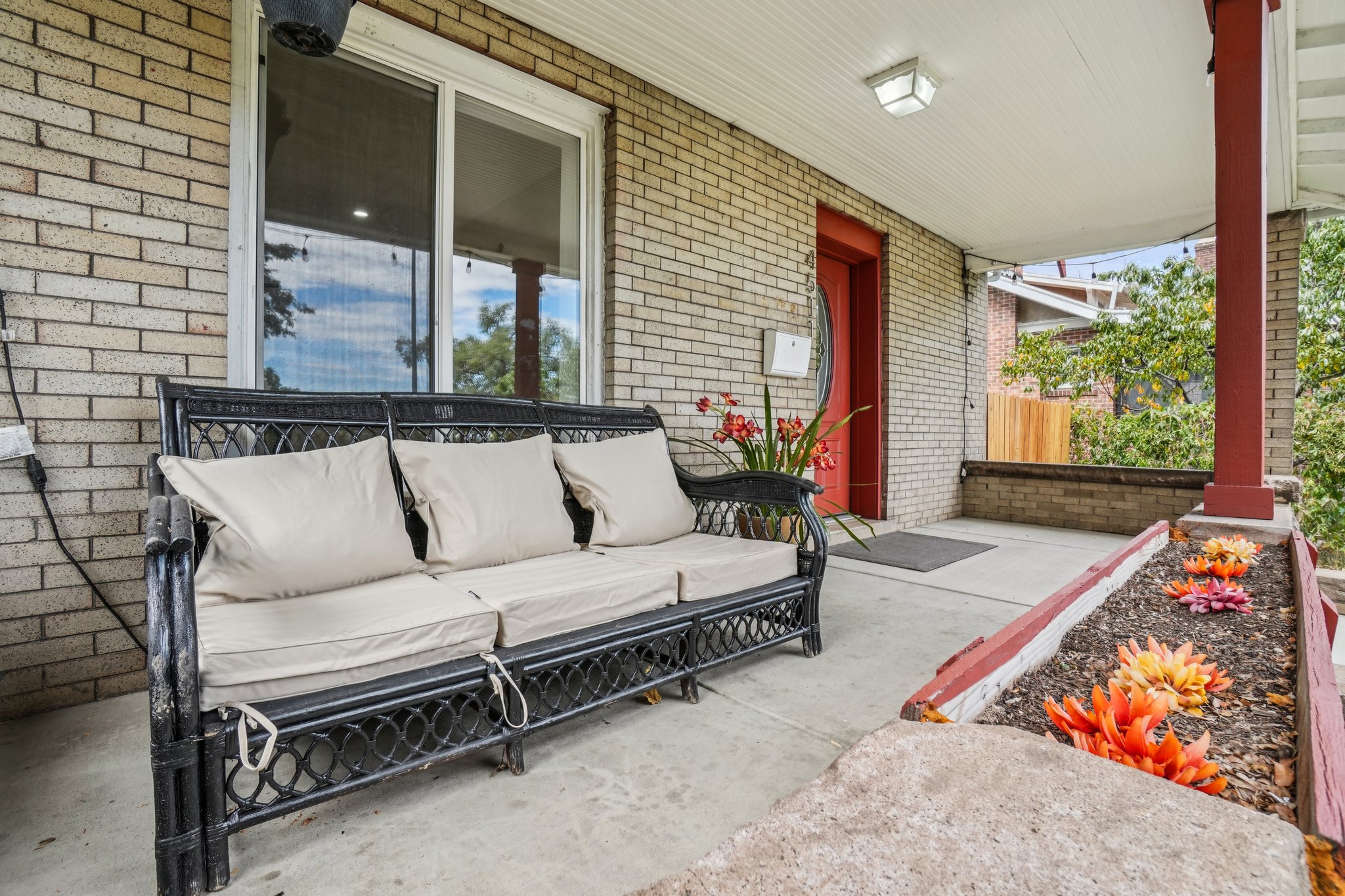 Federal Blvd-S2109-005.jpg