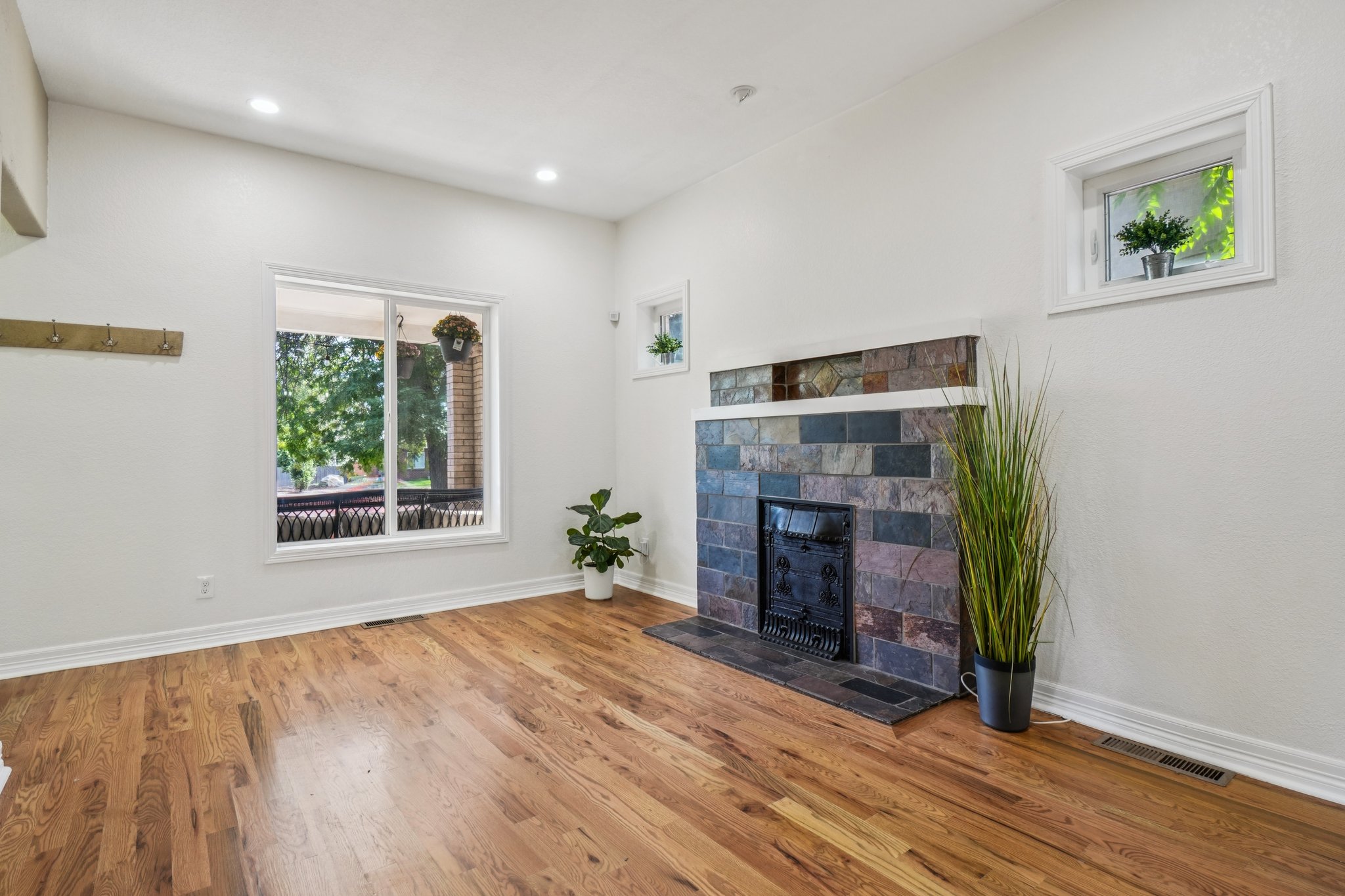 Federal Blvd-S2109-009.jpg