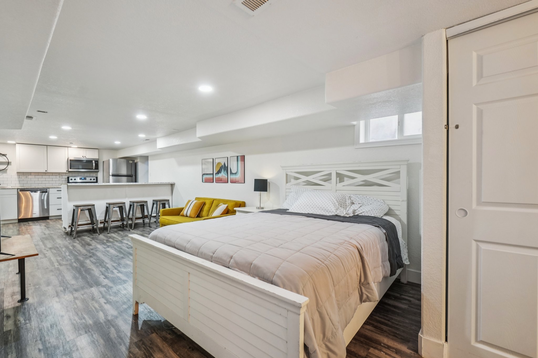 Federal Blvd-S2109-039.jpg