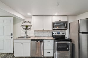 Federal Blvd-S2109-034.jpg