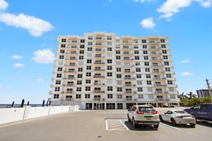  Photo 0