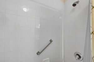  Photo 36
