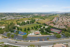  Photo 44