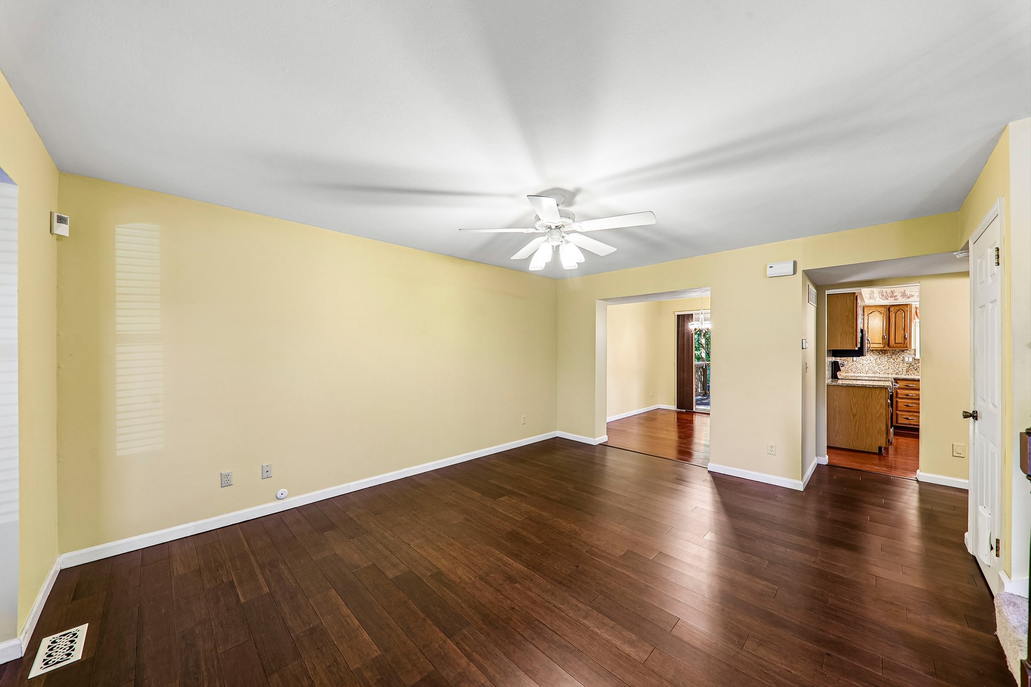 4513 Pegasus Dr-S1410-007.jpg