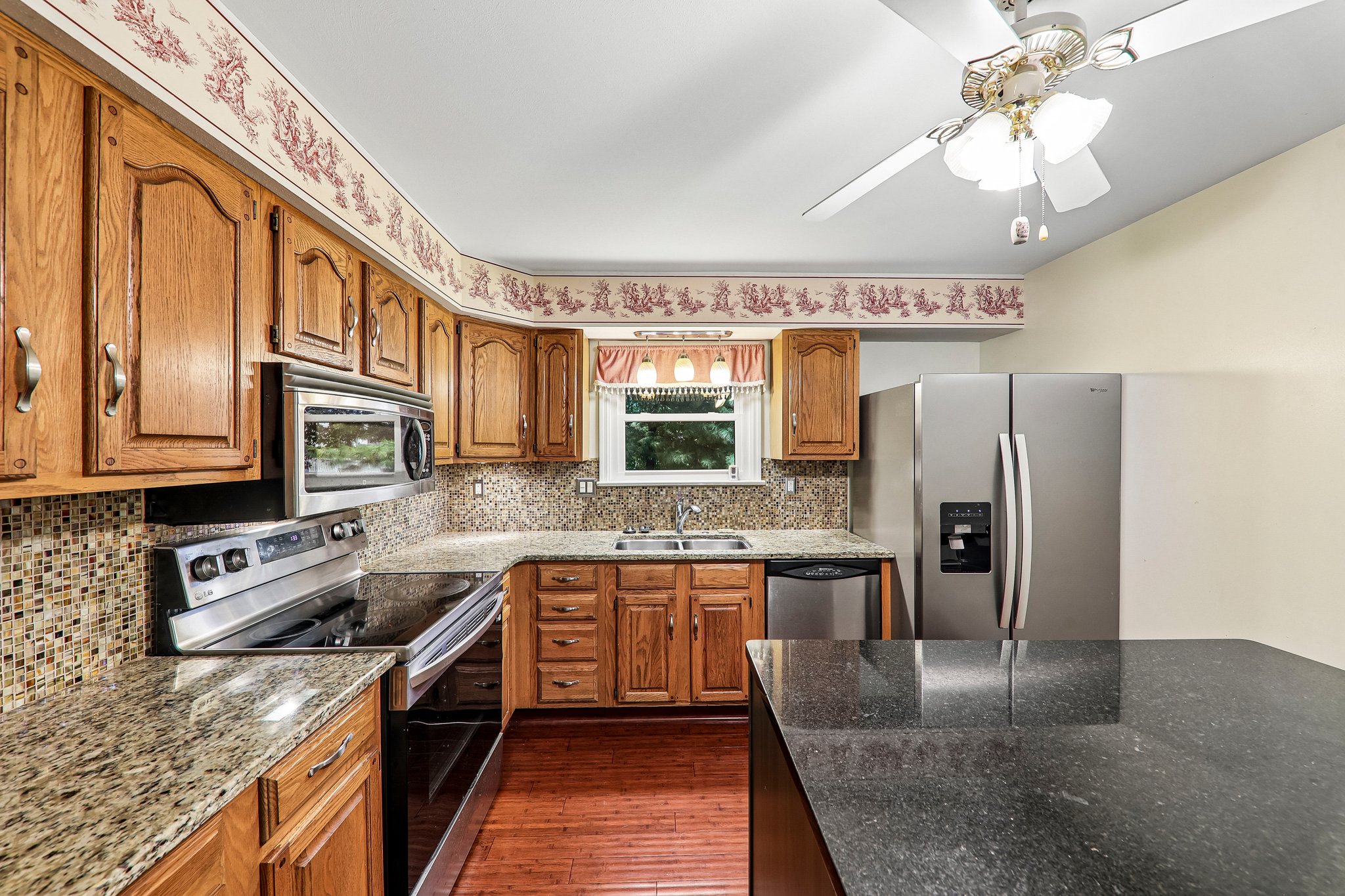 4513 Pegasus Dr-S1410-017.jpg