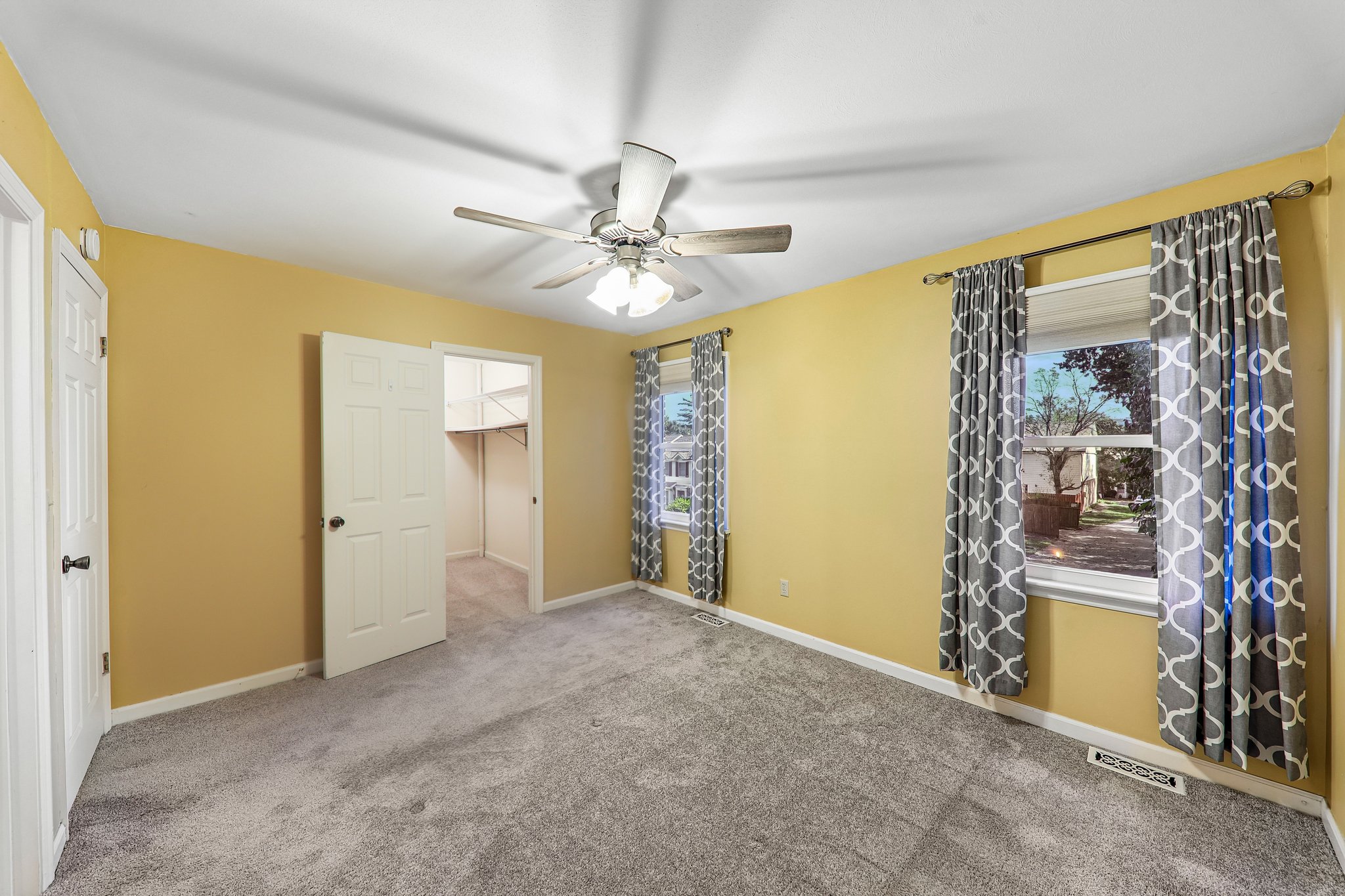 4513 Pegasus Dr-S1410-030.jpg