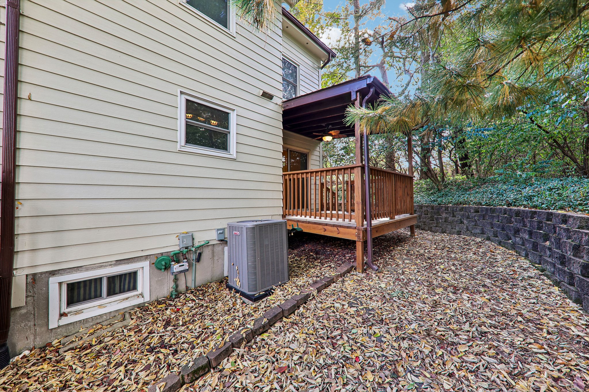 4513 Pegasus Dr-S1410-036.jpg
