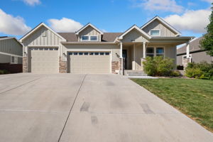  Photo 0