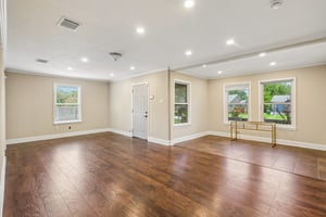 Dewberry St-S2107-007.jpg