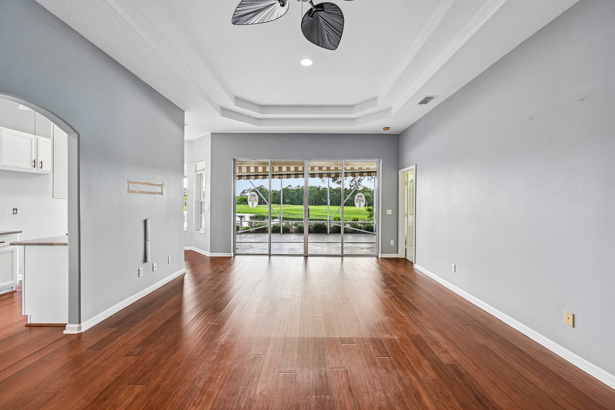 NW Wandering Oak Ct-S2407-009.jpg
