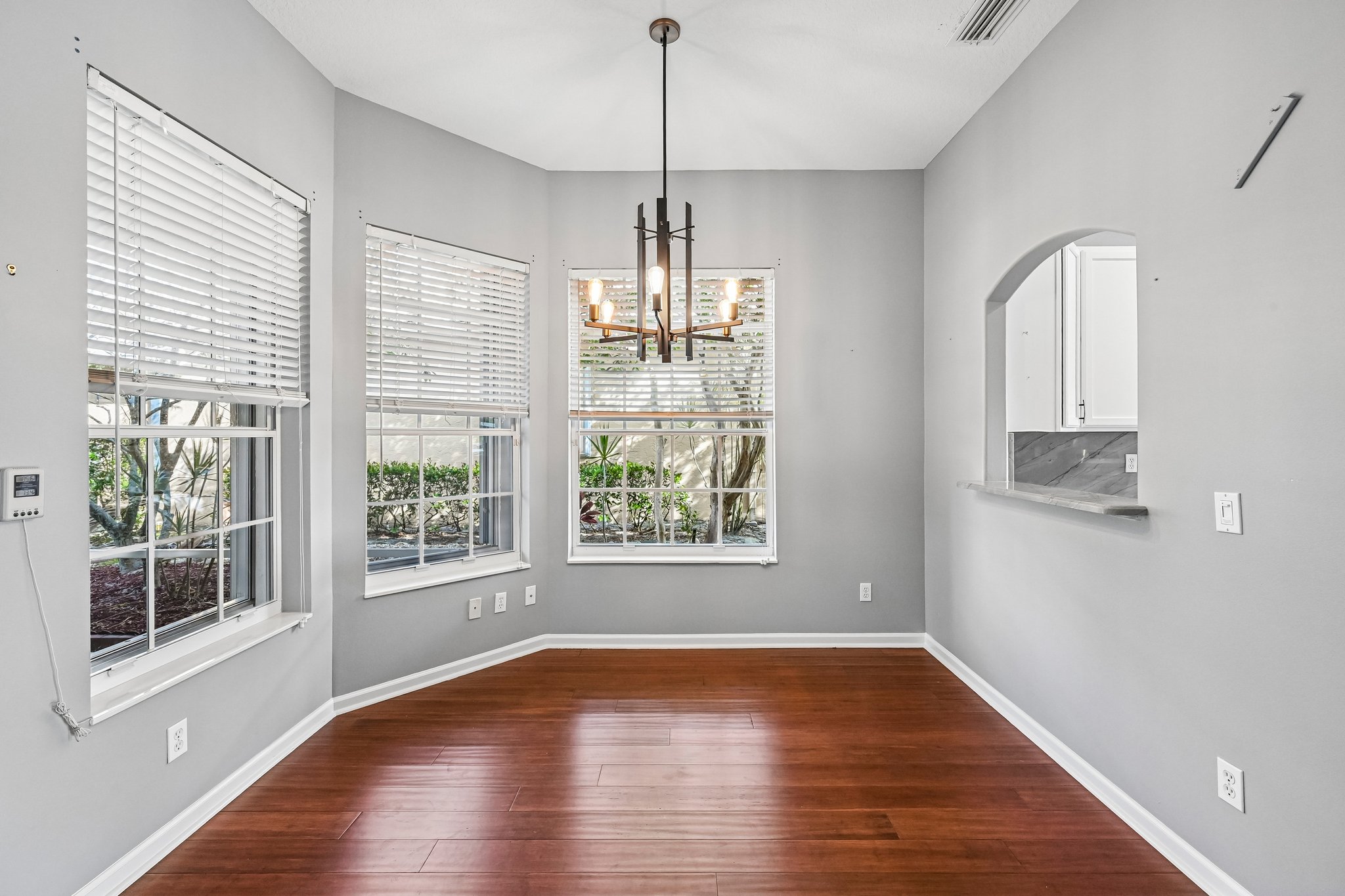 NW Wandering Oak Ct-S2407-014.jpg