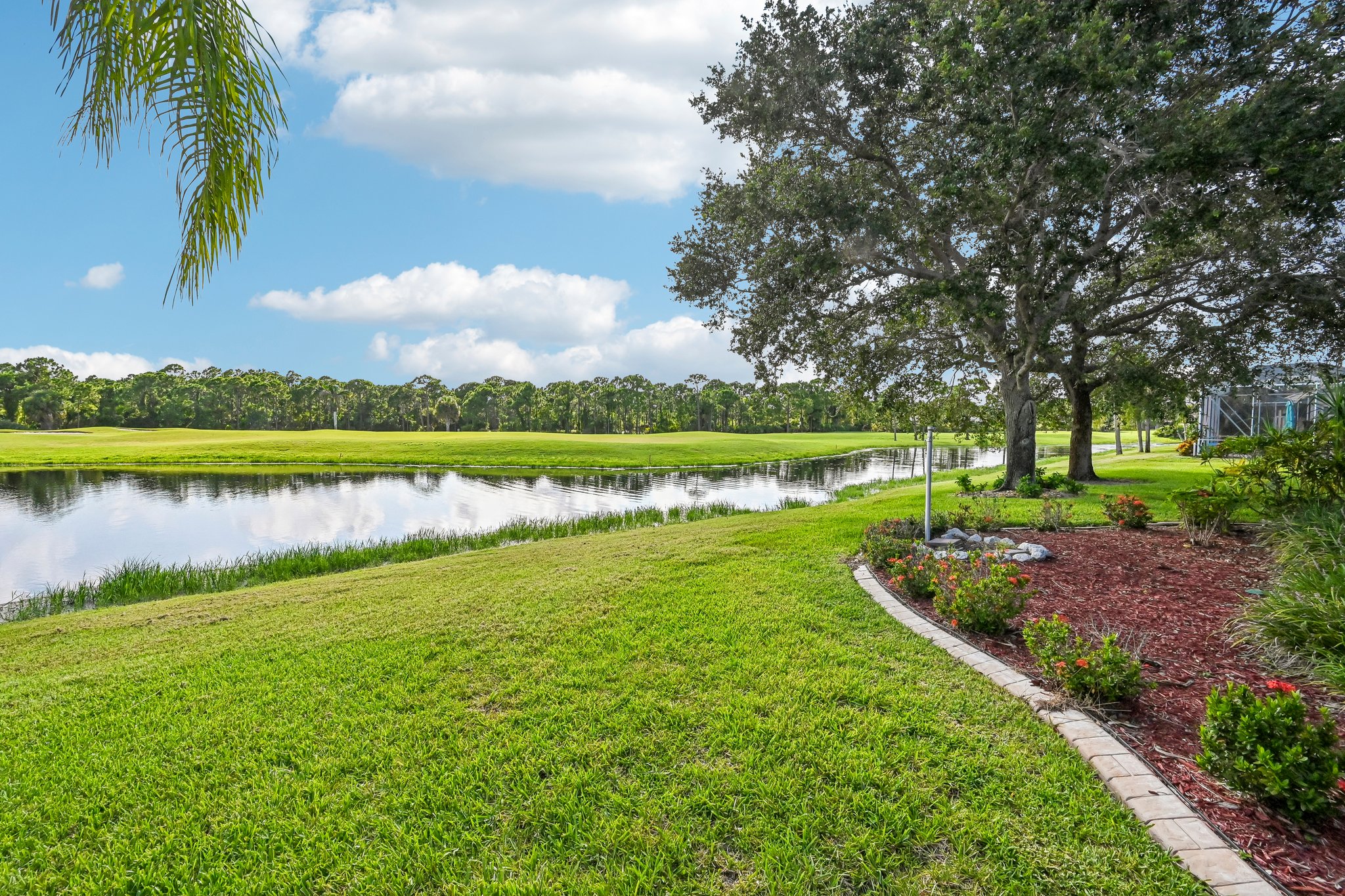 NW Wandering Oak Ct-S2407-036.jpg