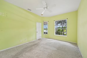 NW Wandering Oak Ct-S2407-017.jpg