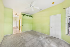 NW Wandering Oak Ct-S2407-018.jpg