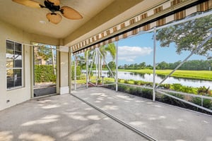 NW Wandering Oak Ct-S2407-030.jpg