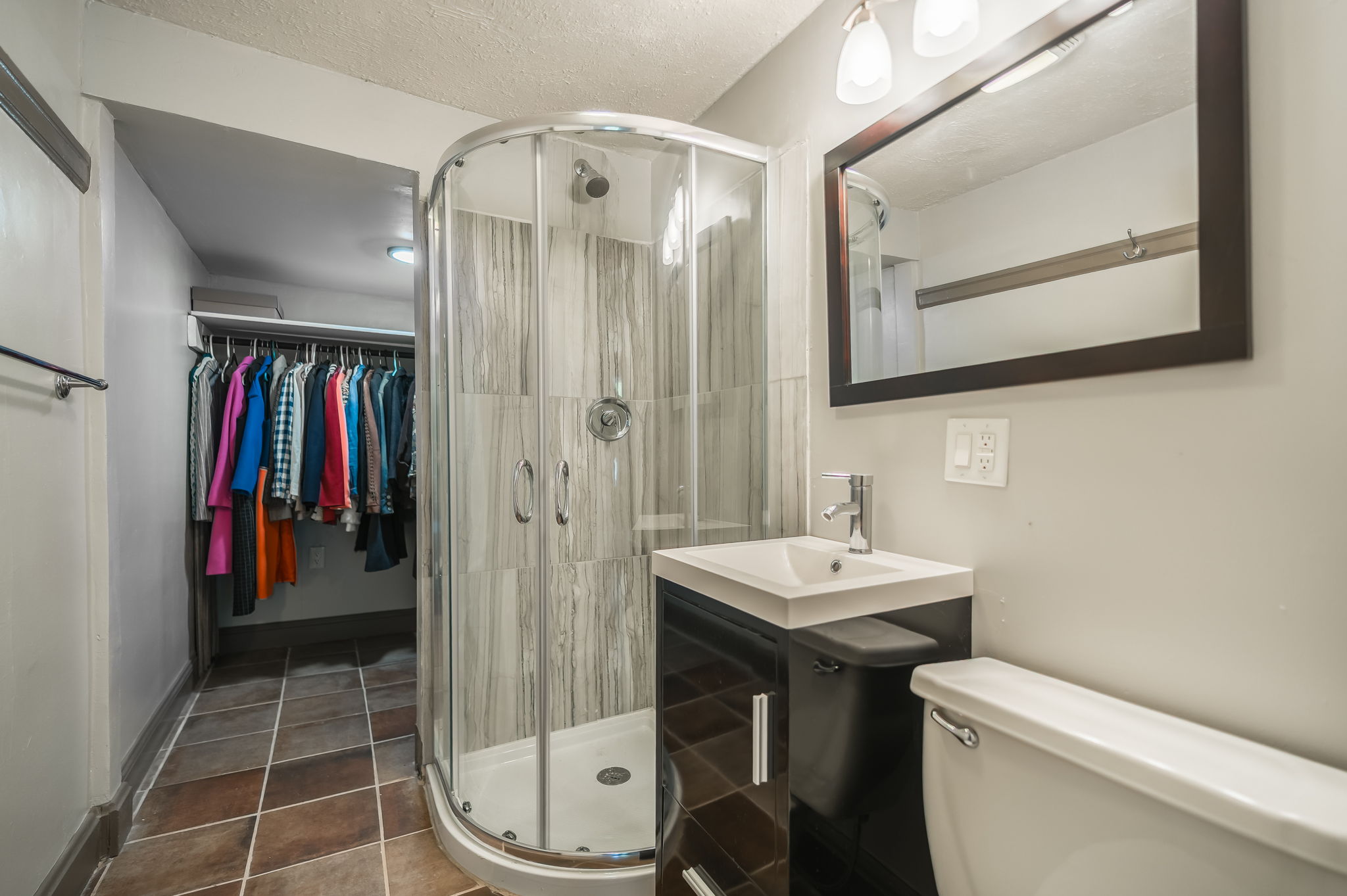 4516 Rainbow Blvd-35