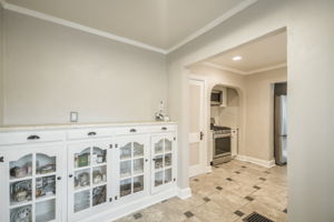 4516 Rainbow Blvd-22