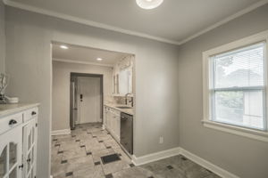 4516 Rainbow Blvd-23