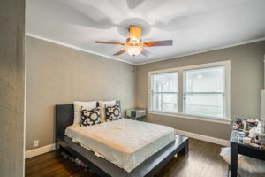 4516 Rainbow Blvd-29