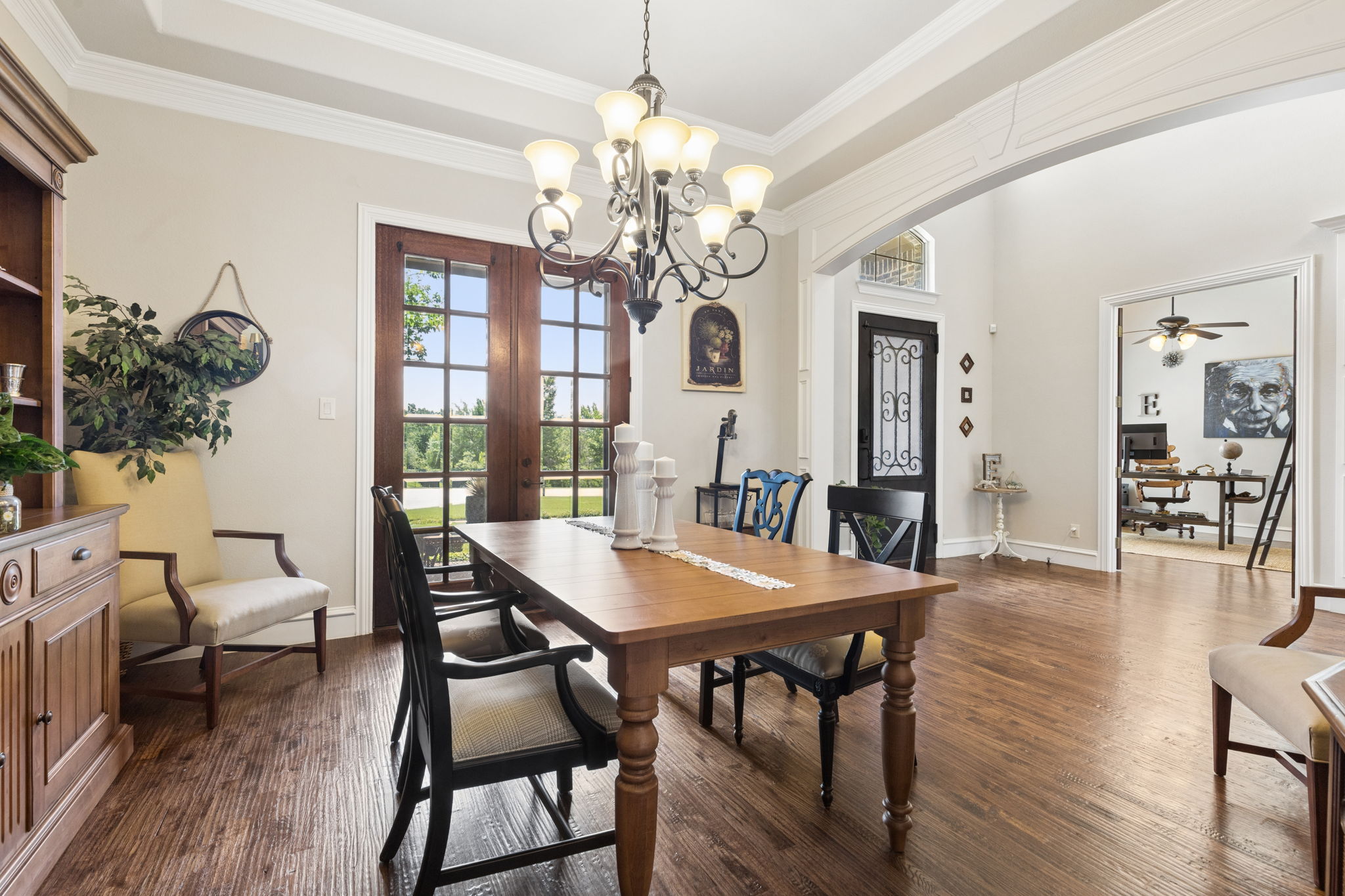 Formal Dining