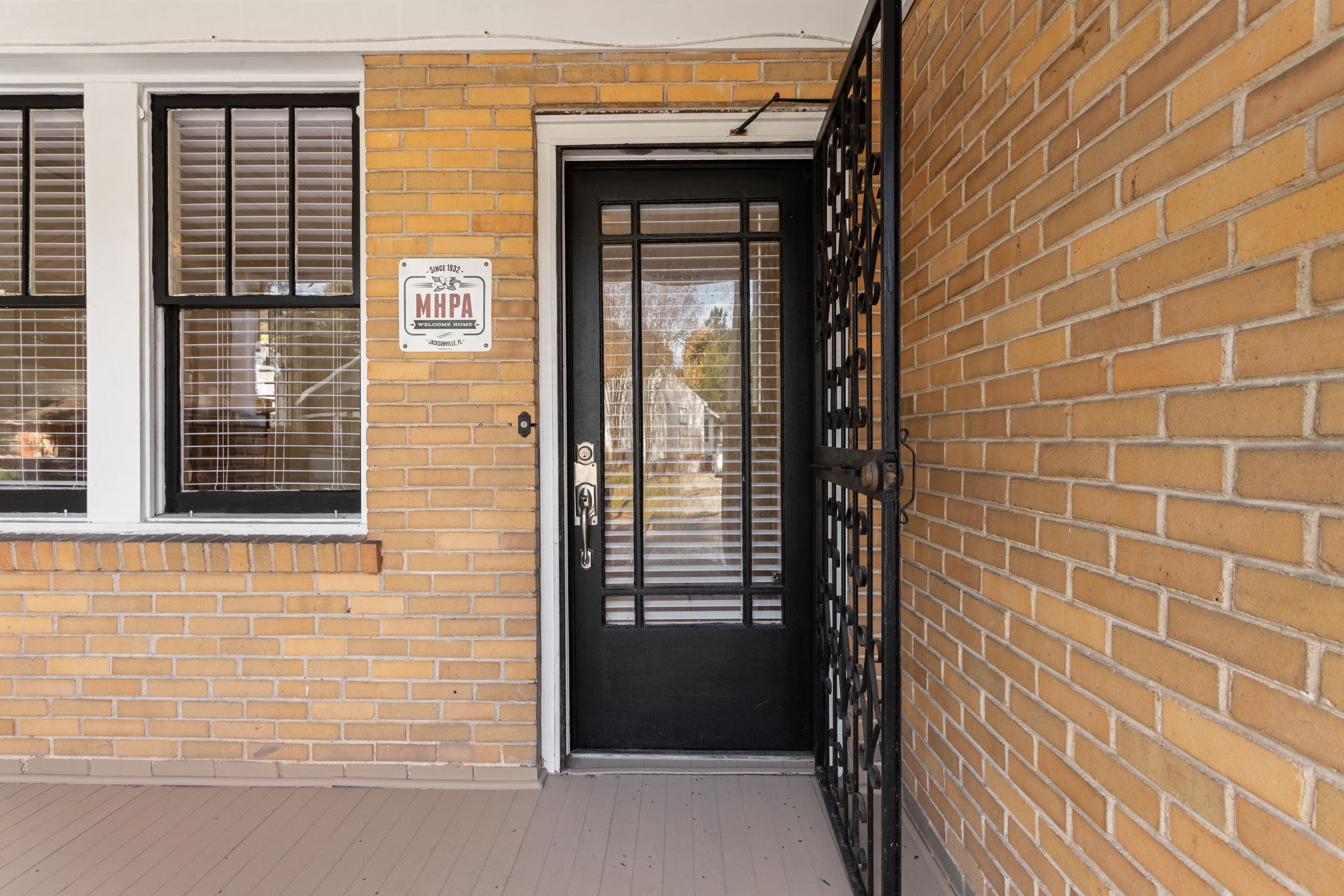 Front Entry Detail