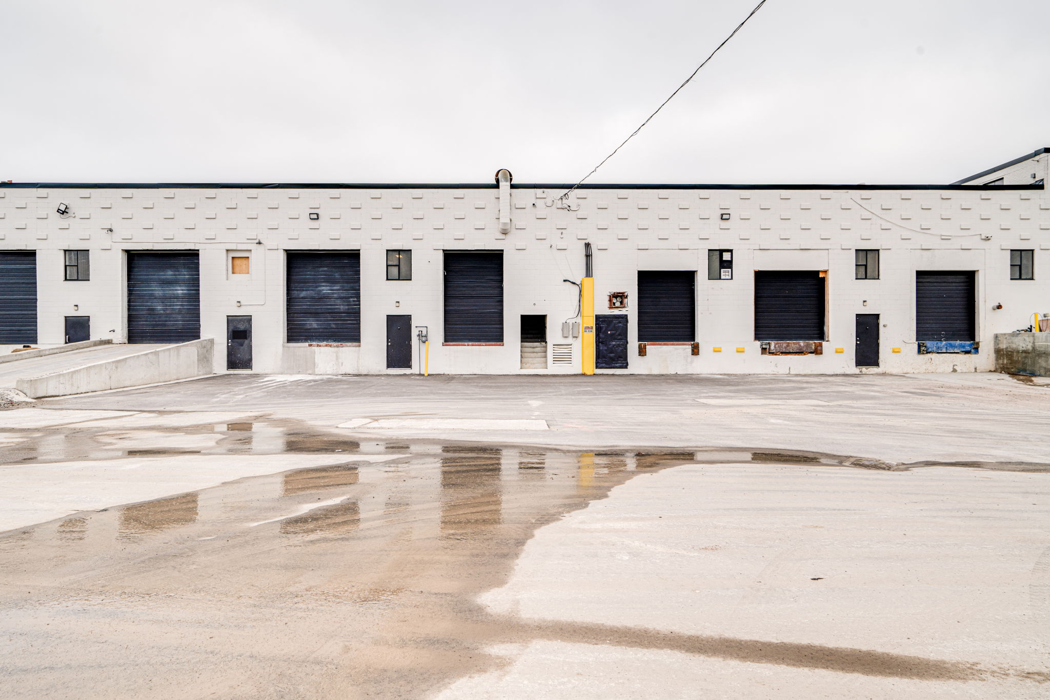 452 Bowes Rd Unit 4 Vaughan, ON L4K 1K2