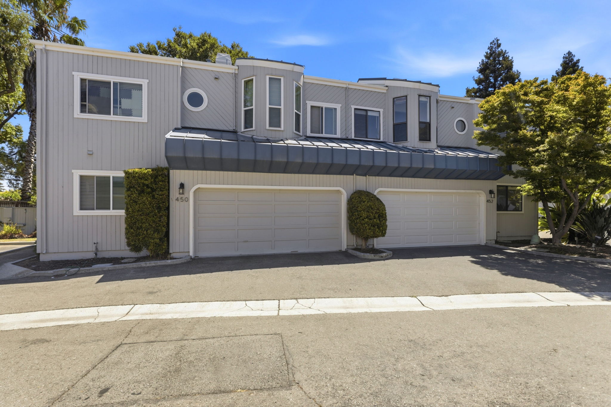 036_F8_452 E Sunnyoaks Ave