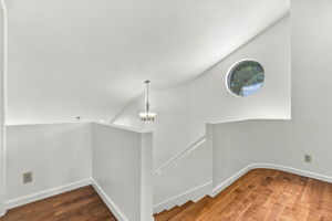 014_F8_452 E Sunnyoaks Ave