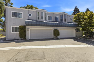 036_F8_452 E Sunnyoaks Ave