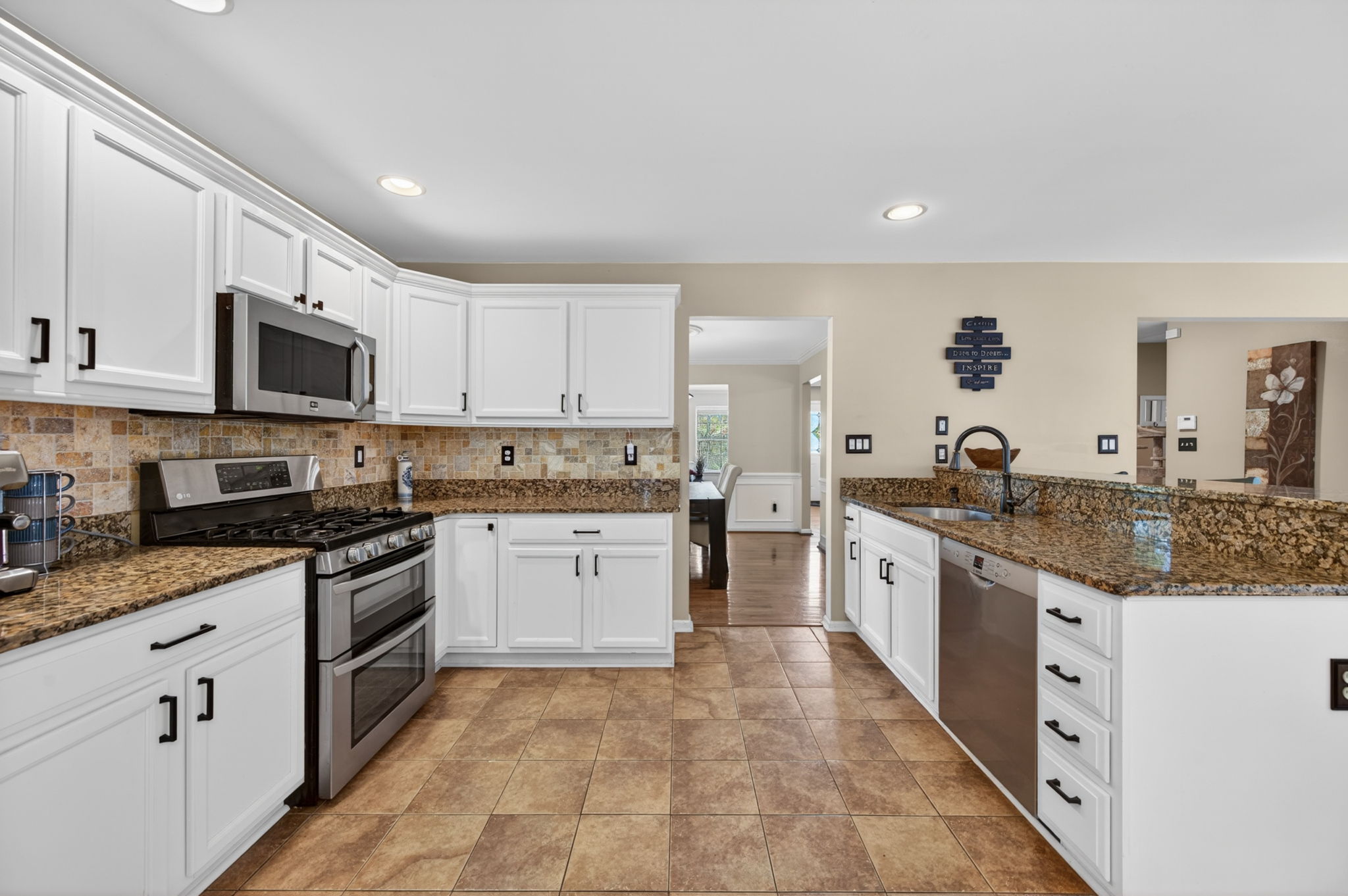 Larkspur 34