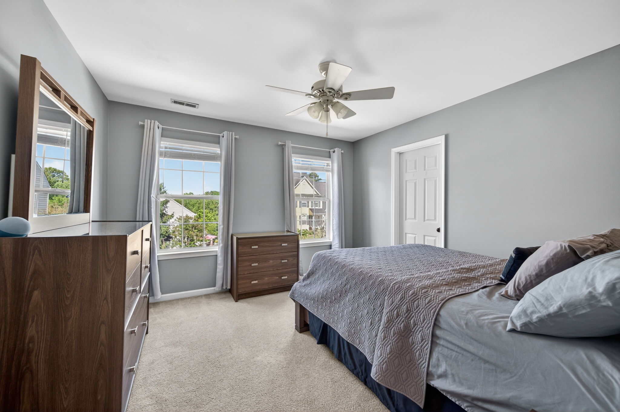 Larkspur 45