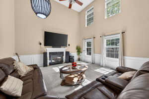 Larkspur 32