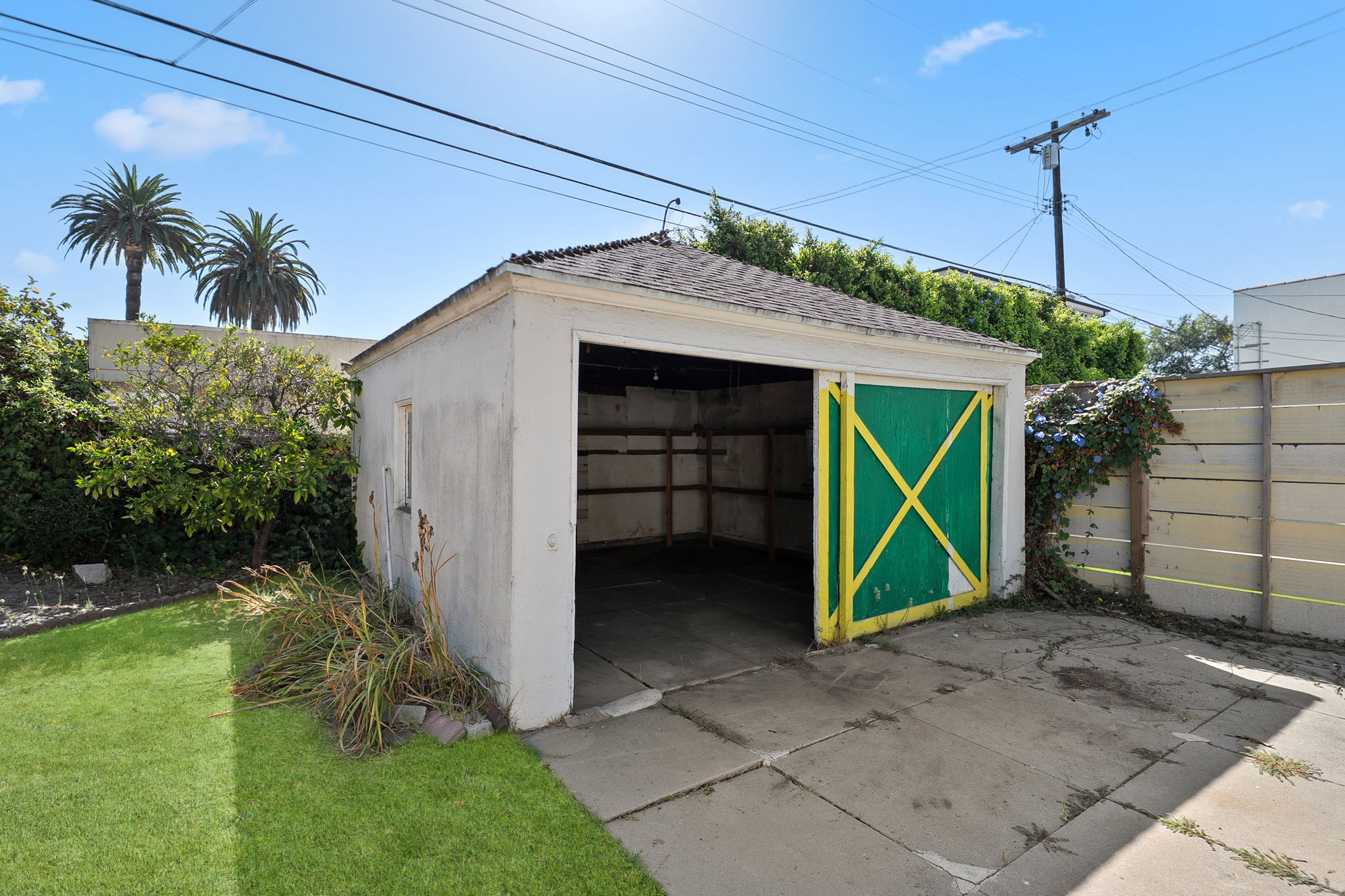 452 S Sycamore Avenue-13