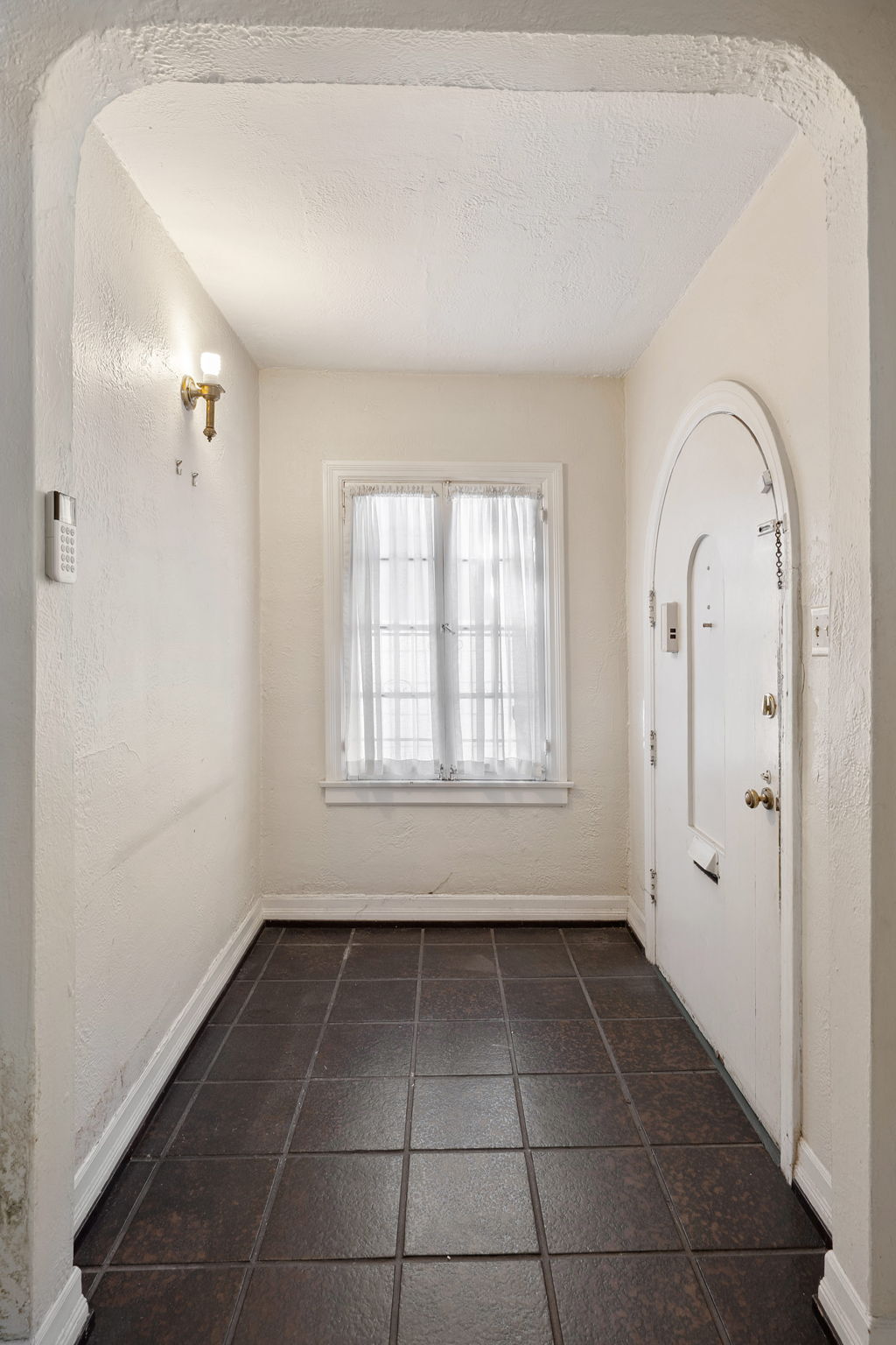 452 S Sycamore Avenue-18