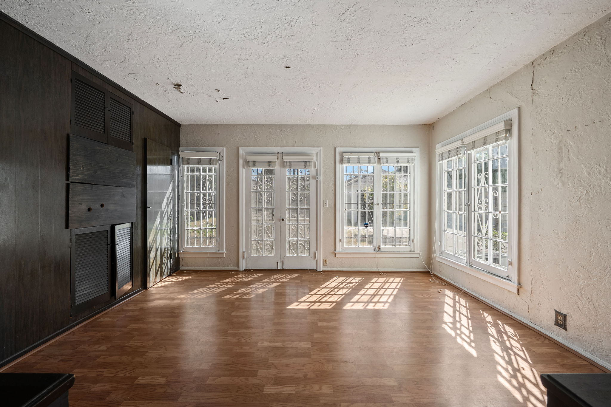 452 S Sycamore Avenue-36