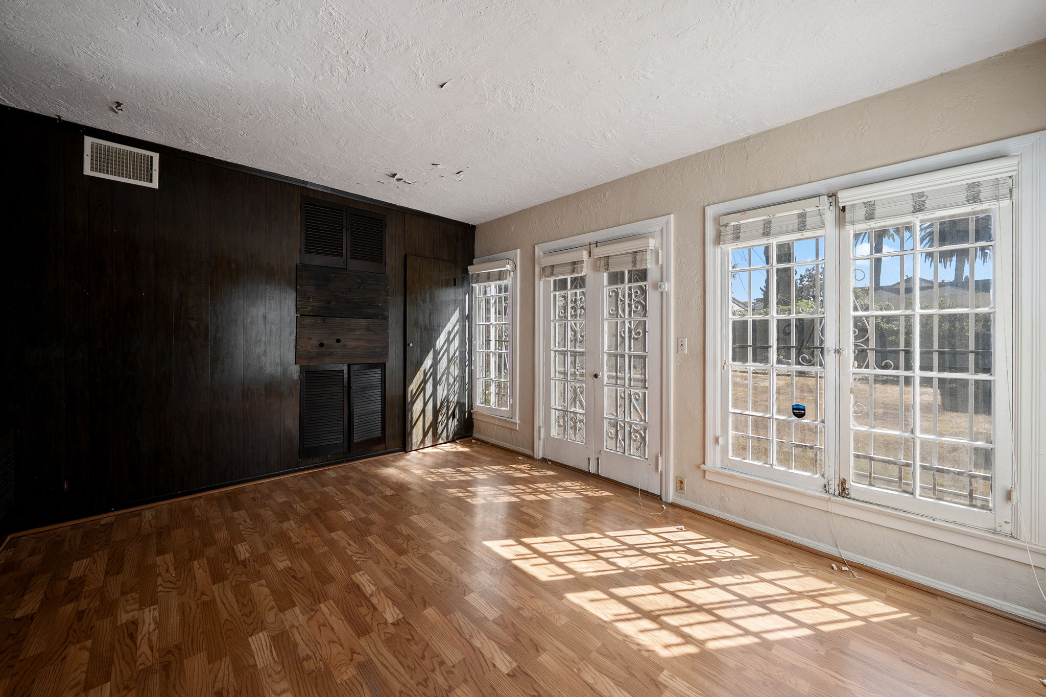 452 S Sycamore Avenue-37