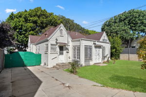 452 S Sycamore Avenue-12