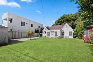 452 S Sycamore Avenue-14