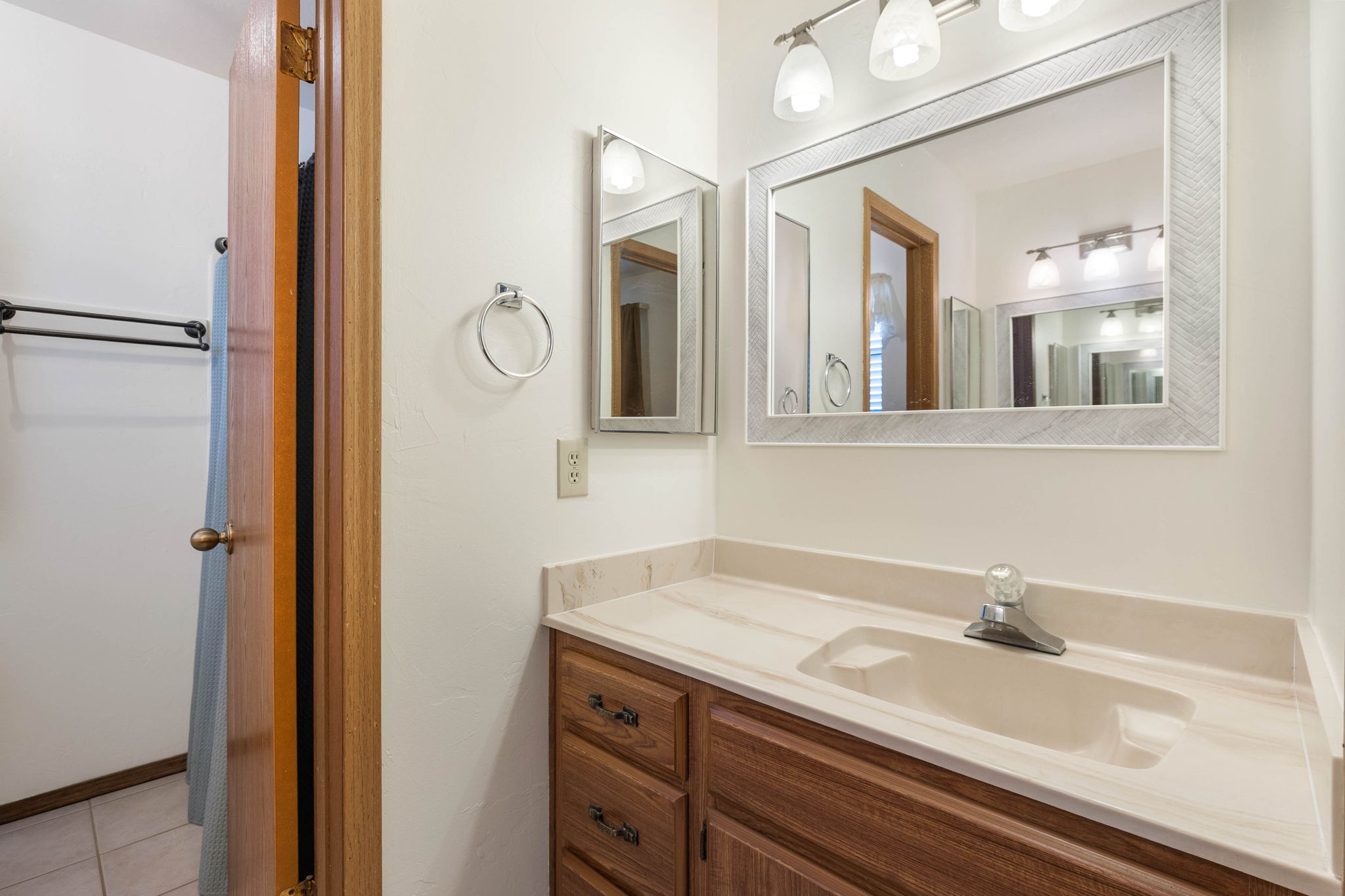 Primary Bathroom (1)