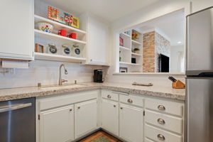 10-Kitchen