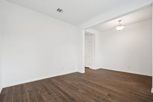 Lucabella Ln-S2004-016.jpg