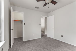  Photo 31