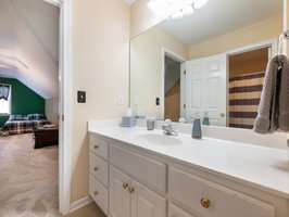  Photo 31