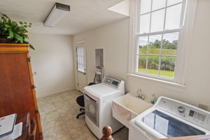Laundry Room/ Mudroom