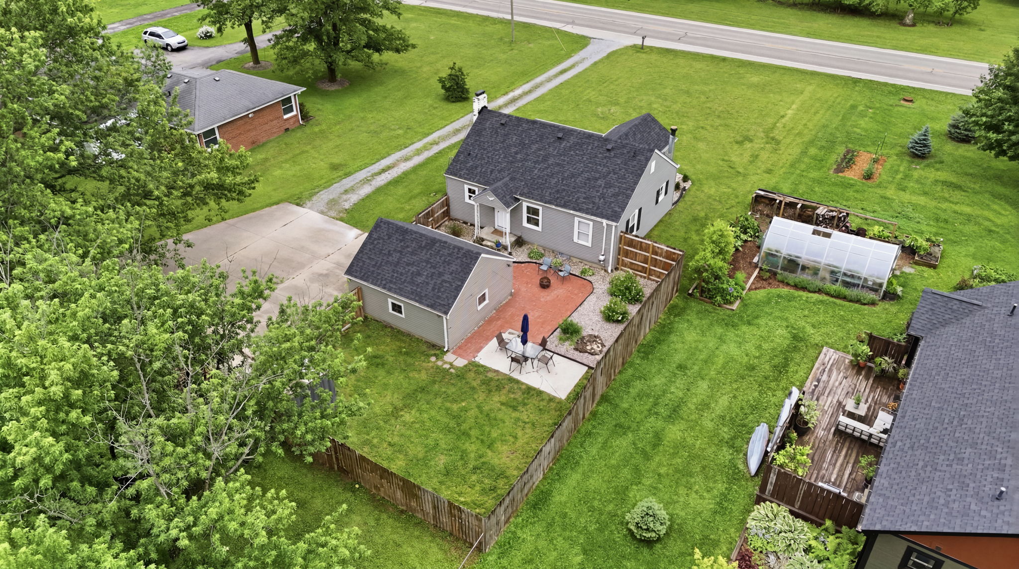  Photo 62