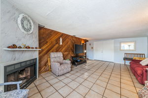 Living Room2-2