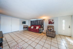 Living Room3-2